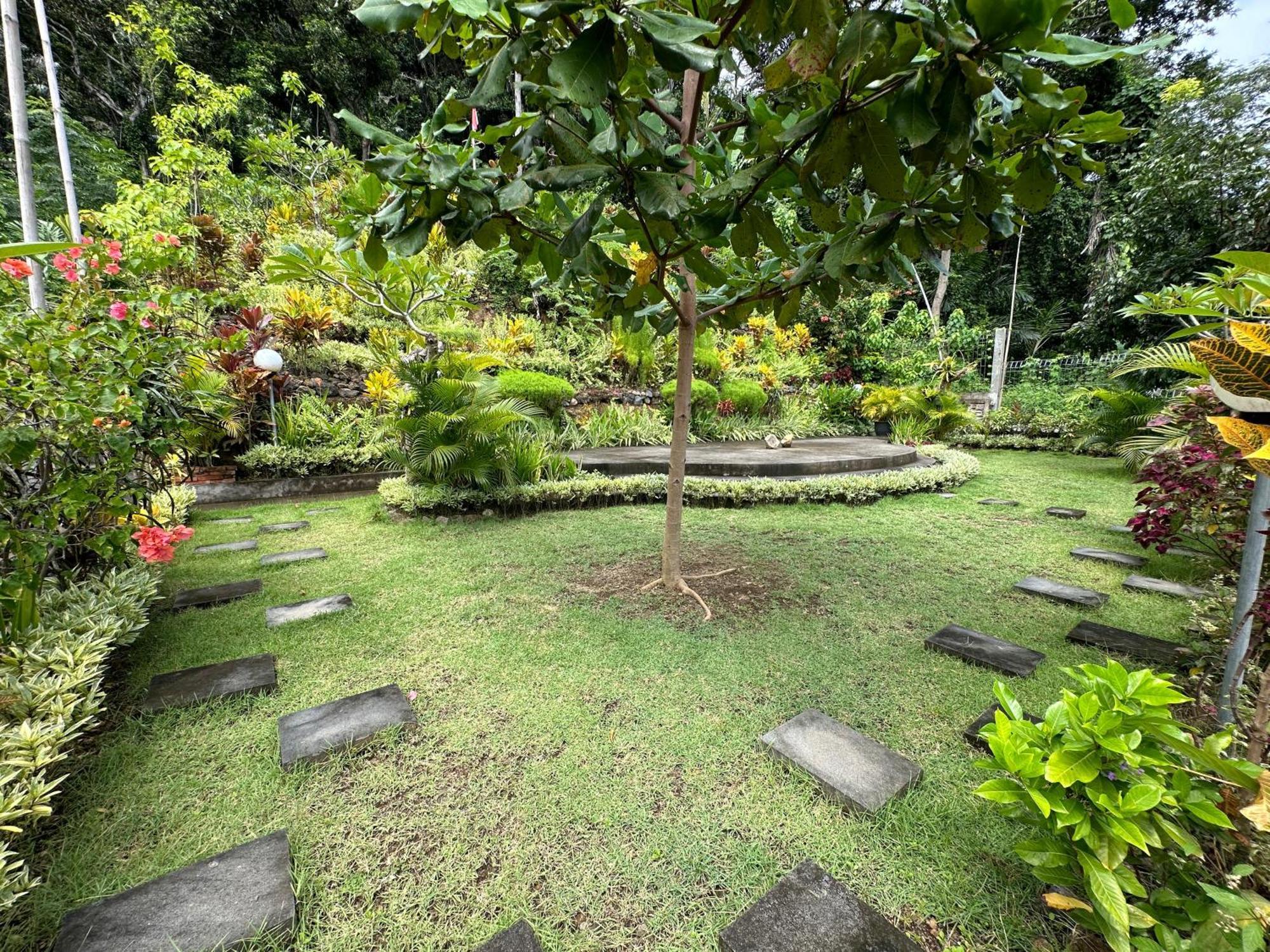 Villa Bukit Kembang Sari Karangasem Exterior foto